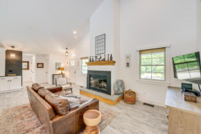 Distinctive Hamptons Home with Pool Near Bay, Ocean